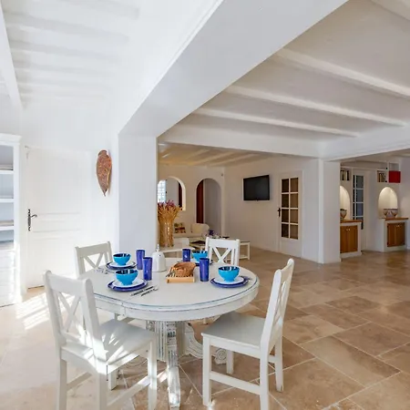 Cyrnos By Interhome 度假居