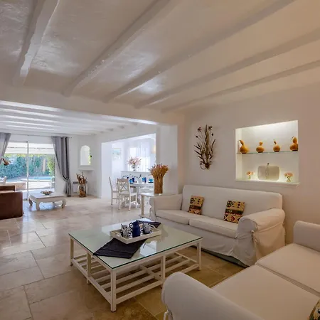 Cyrnos By Interhome 圣马克西姆